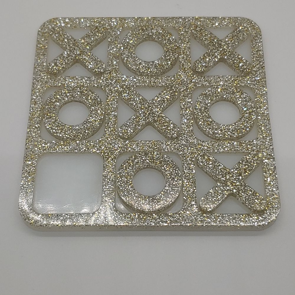 Tic-Tac-Toe Glitter Game Board
